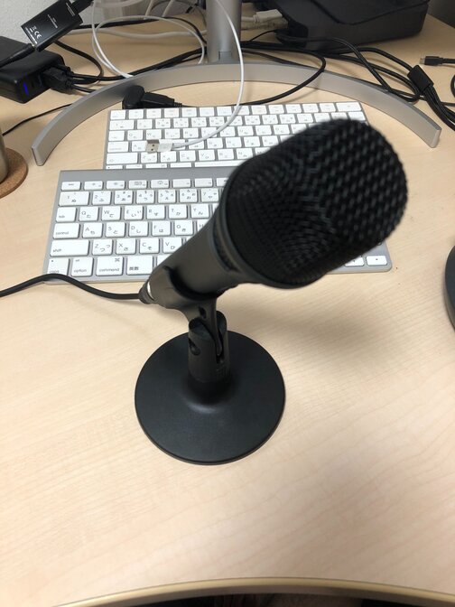 microphone.jpg